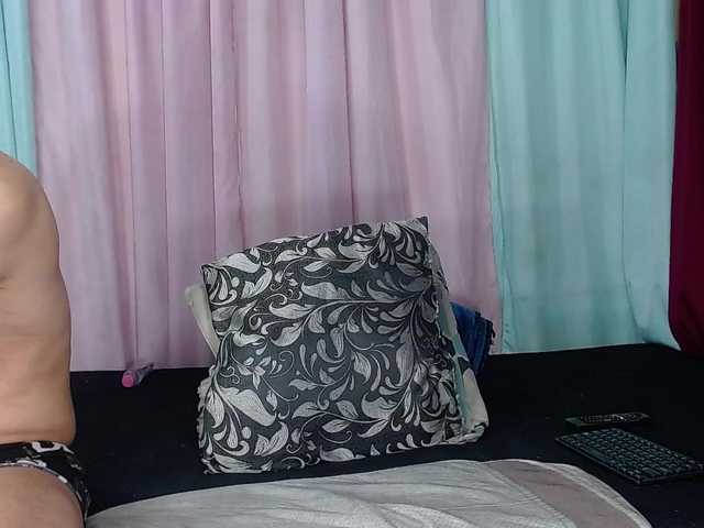 DonatelaHotCouple