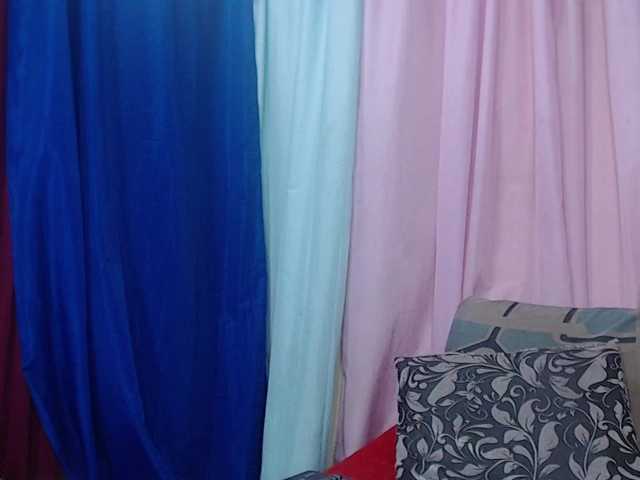 DonatelaHotCouple live cam on BongaCams