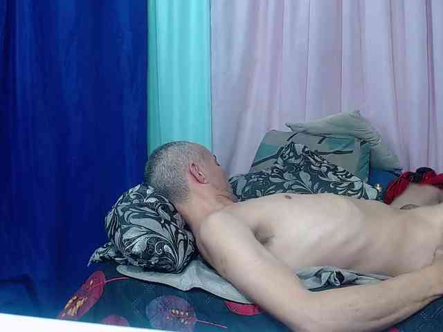 DonatelaHotCouple webcam