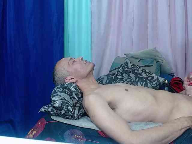 DonatelaHotCouple webcam