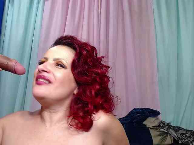 DonatelaHotCouple webcam