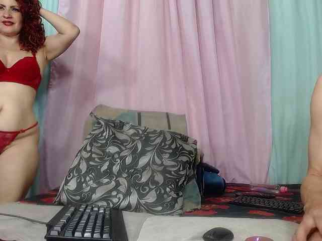 DonatelaHotCouple