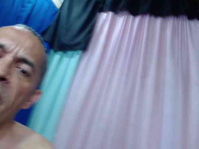DonatelaHotCouple webcam