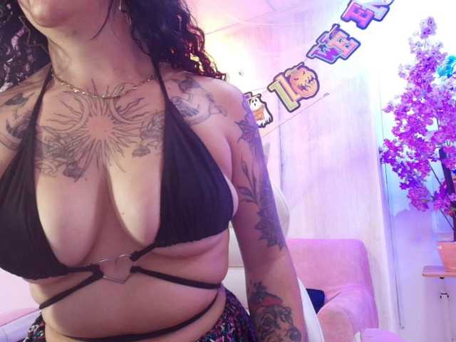 Amber-Roussexx