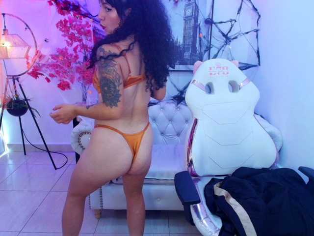 Amber-Roussexx