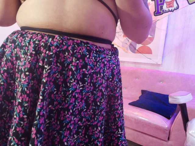 Amber-Roussexx live cam preview