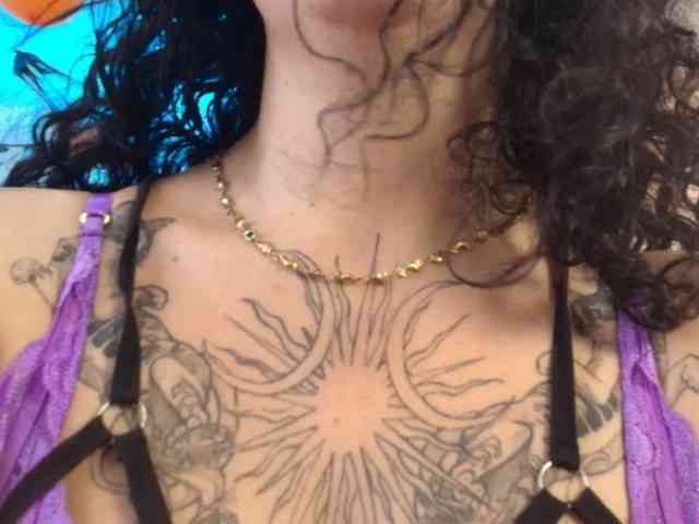 Amber-Roussexx