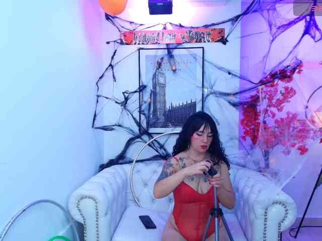 Amber-Roussexx