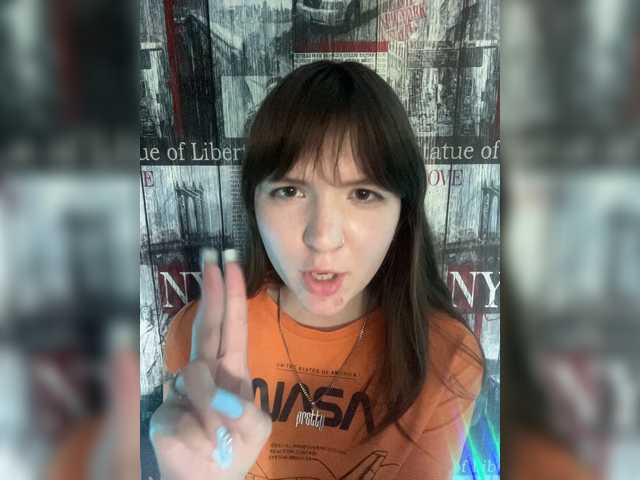 Profile and Statistics for MargoZy on BongaCams