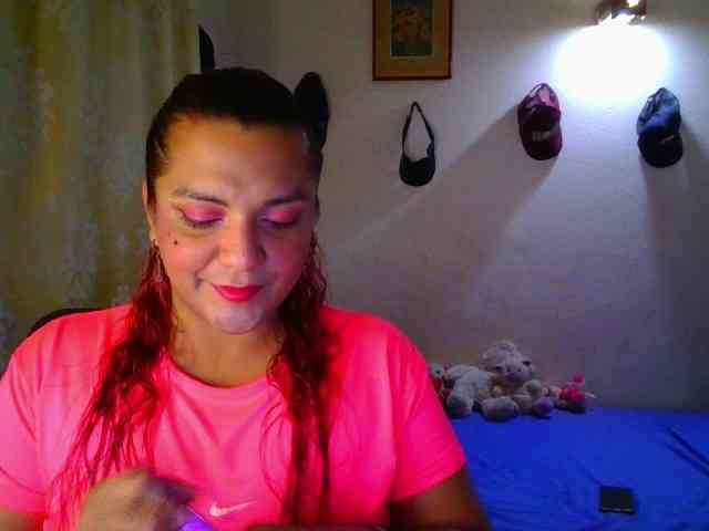 aleja01201 Sex Cam Show