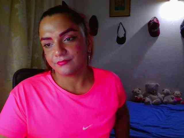 aleja01201 Sex Cam Show
