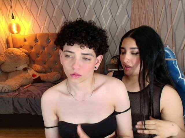 MeganAndRachelBlack live cam on BongaCams