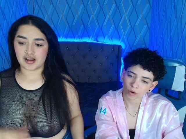 MeganAndRachelBlack webcam