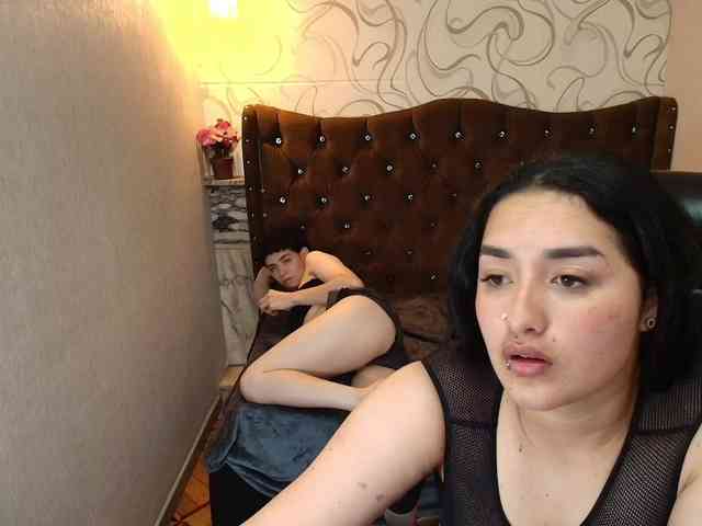 MeganAndRachelBlack webcam