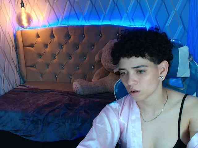 MeganAndRachelBlack webcam