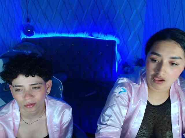 MeganAndRachelBlack webcam