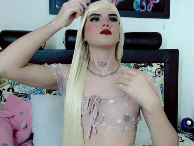 Ayesha-saade19