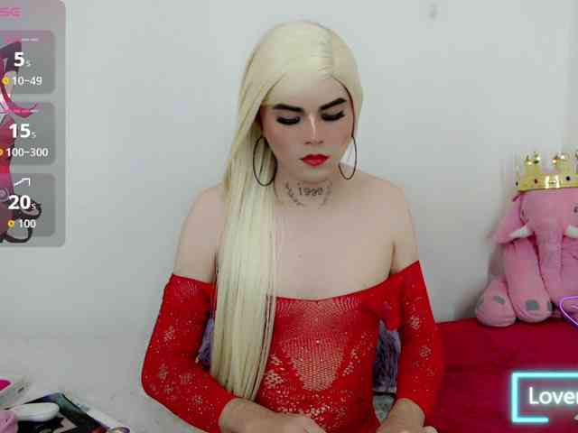 Ayesha-saade19