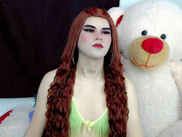 Ayesha-saade19