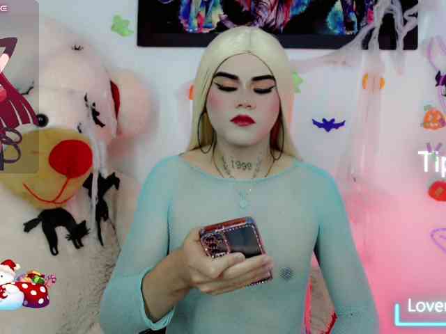 Ayesha-saade19