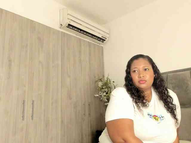 NaniGinger webcam