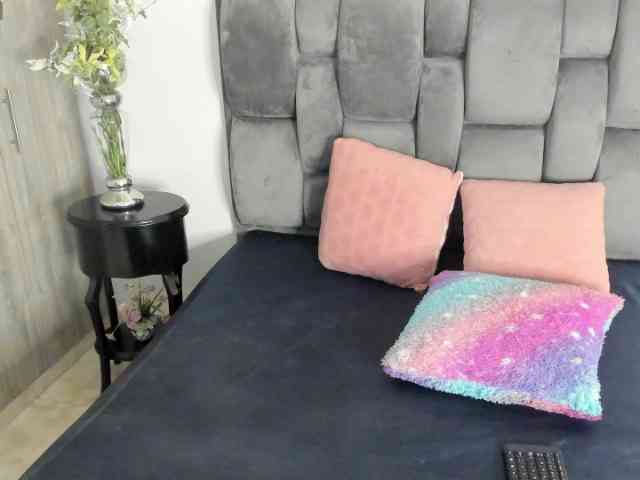 NaniGinger webcam