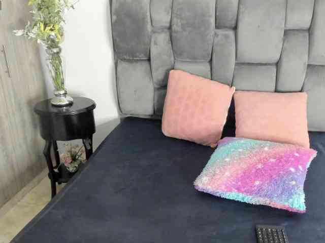 NaniGinger webcam
