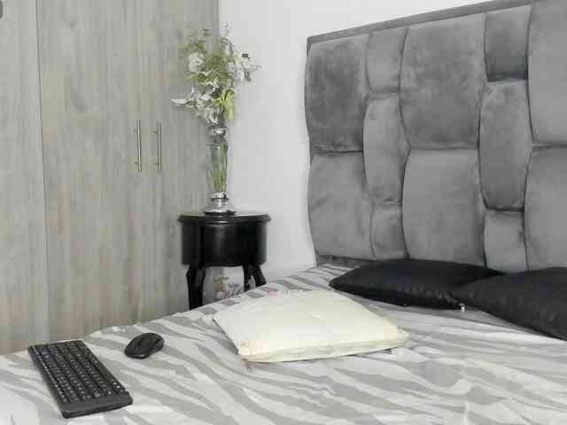 NaniGinger webcam