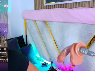 Luna-Naughty1 Porn Show
