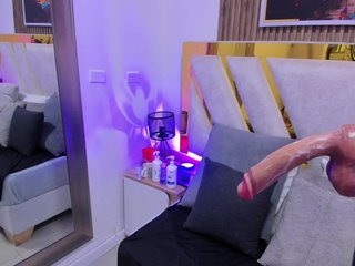 Luna-Naughty1