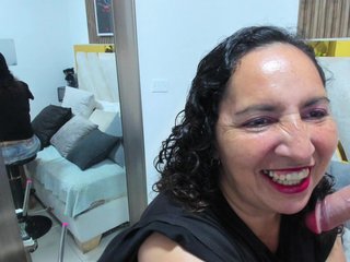 Luna-Naughty1
