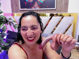 Luna-Naughty1