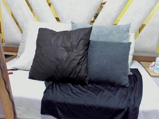 Luna-Naughty1 Porn Show