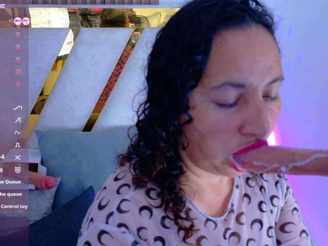 Luna-Naughty1