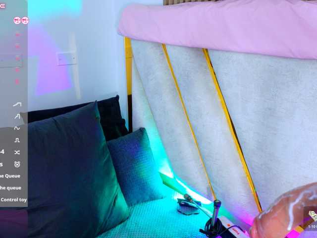 Luna-Naughty1