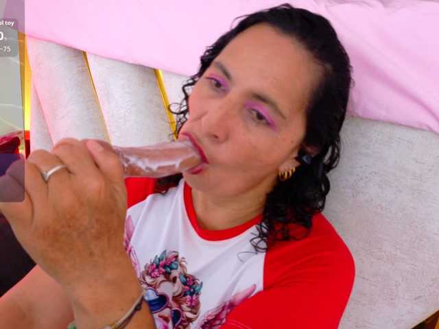 Luna-Naughty1