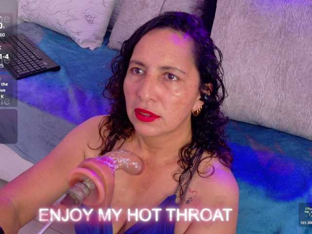 Luna-Naughty1