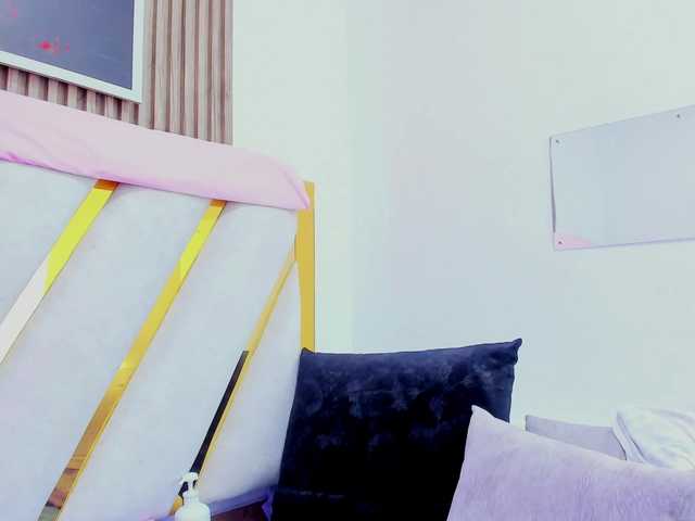 Luna-Naughty1