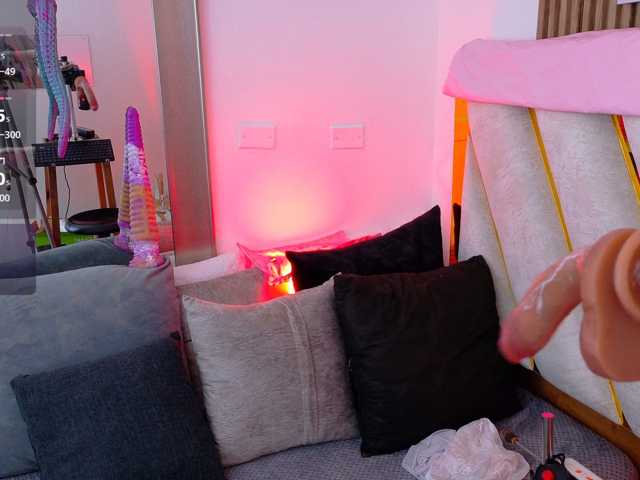 Luna-Naughty1