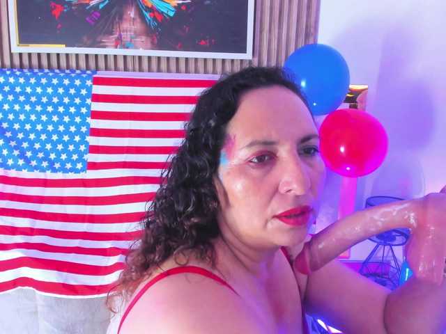 Luna-Naughty1