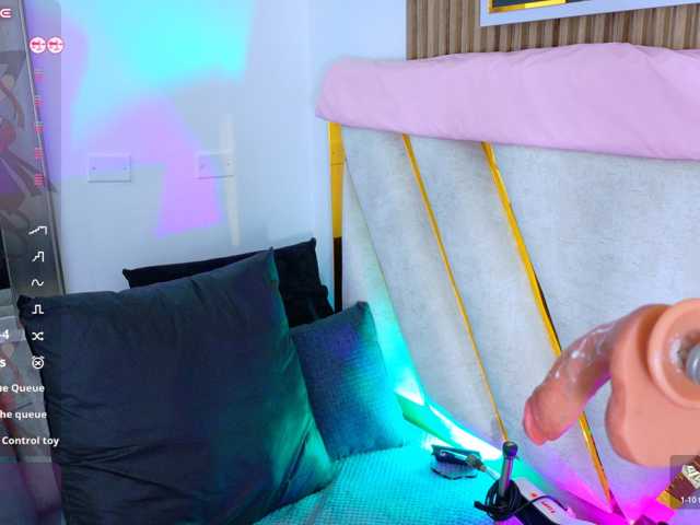 Luna-Naughty1 live cam on BongaCams