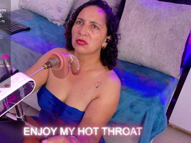 Luna-Naughty1
