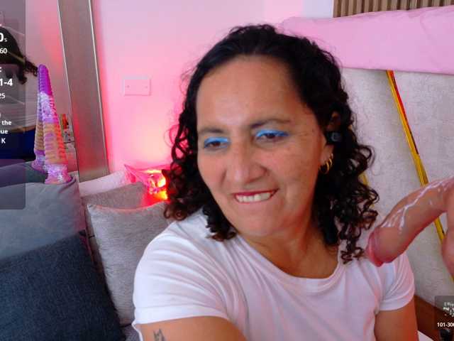 Luna-Naughty1