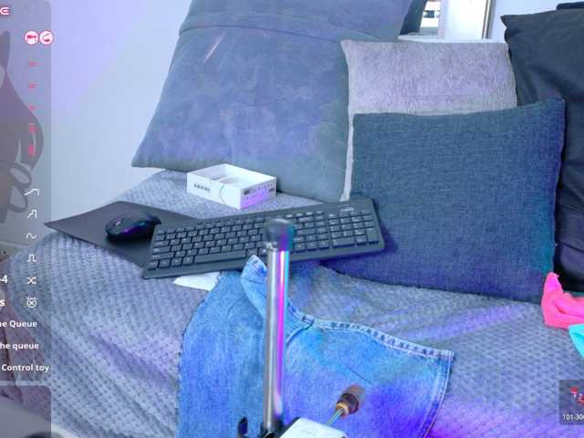Luna-Naughty1 live cam on BongaCams