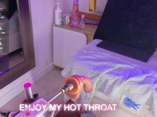 Luna-Naughty1