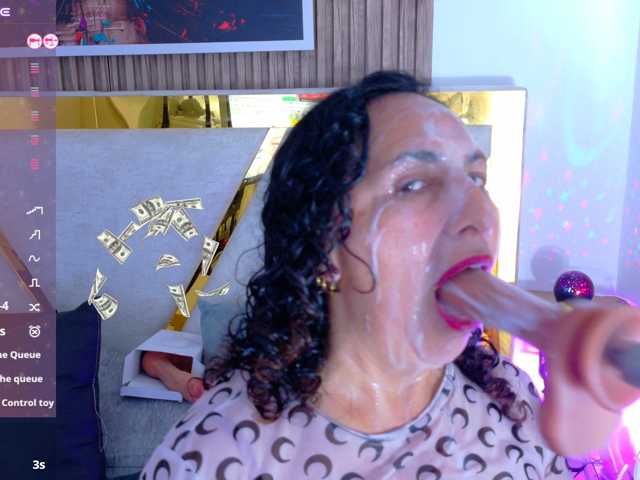 Luna-Naughty1