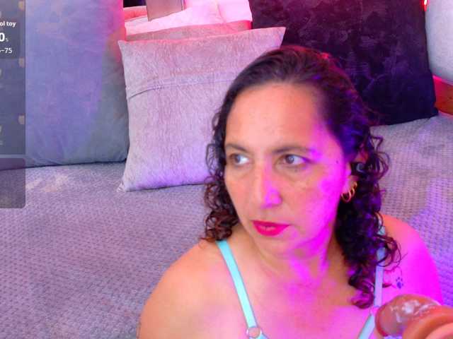Luna-Naughty1 live cam on BongaCams