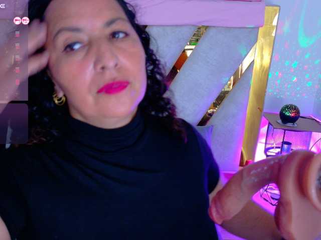 Luna-Naughty1