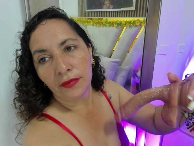 Luna-Naughty1