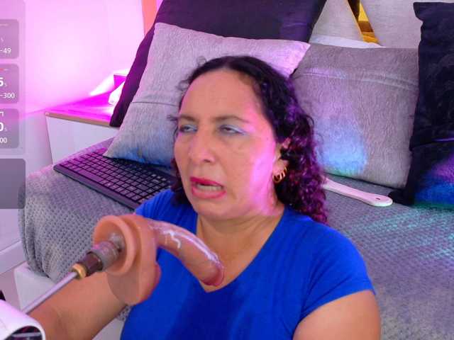 Luna-Naughty1 live cam on BongaCams